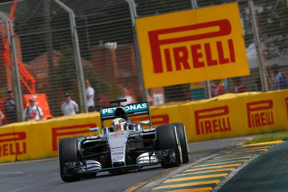 VN Avstralije: Hamilton ugnal Rosberga – Mercedes nepremagljiv