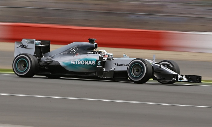 Tretji trening v Silverstonu dobil Hamilton