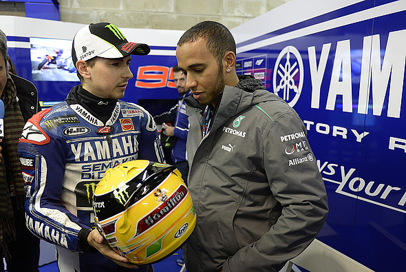 Lorenzo bo testiral Hamiltonovega Mercedesa