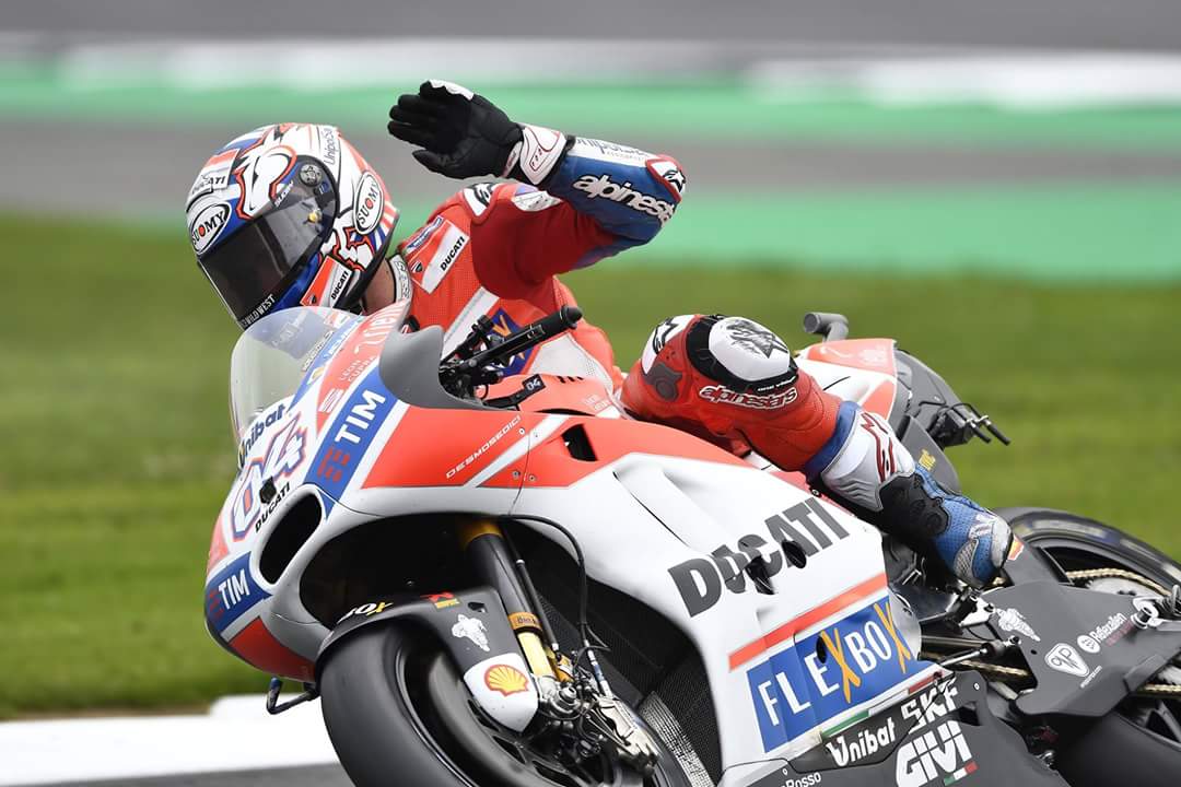 Dovizioso Rossiju preprečil zmago na 300. dirki