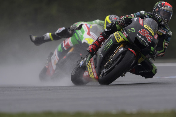 Folger in Zarco v boju za Rossijevo Yamaho