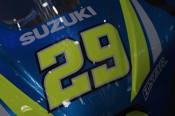 Suzuki resno razmišlja o satelitski ekipi