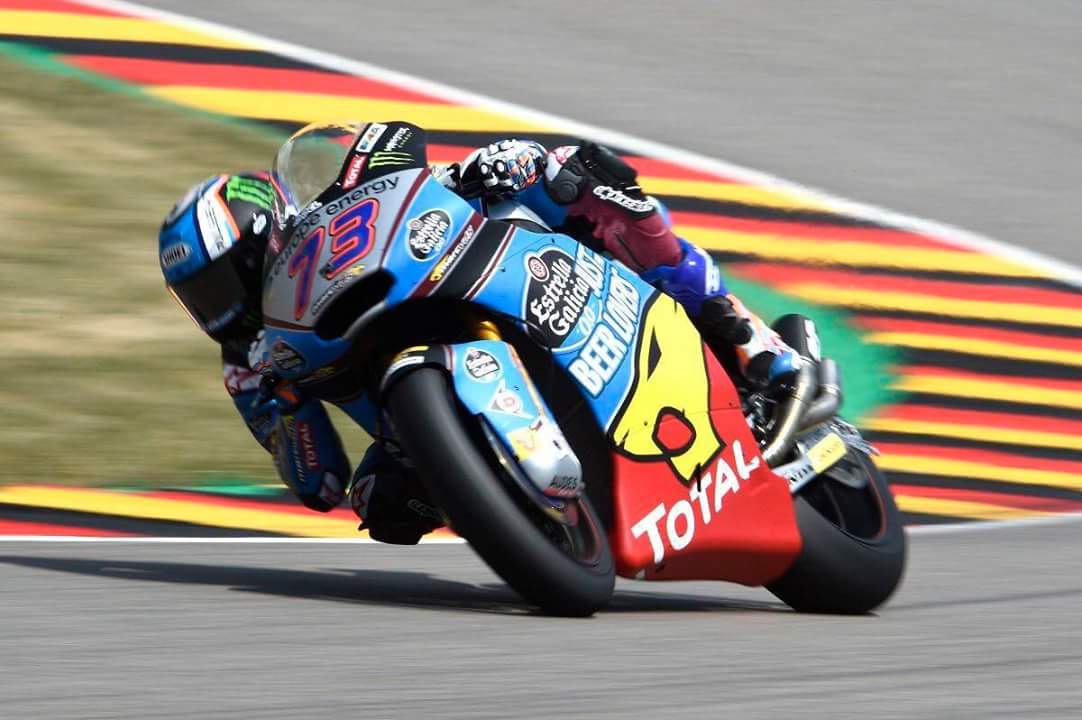 Mlajši Marquez še eno sezono v Moto2