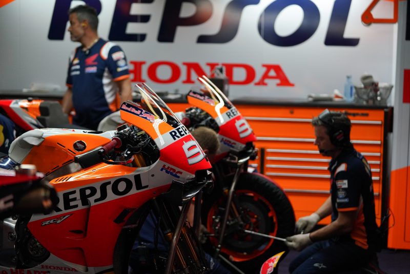 Jorge Lorenzo motocikla garaža Honda