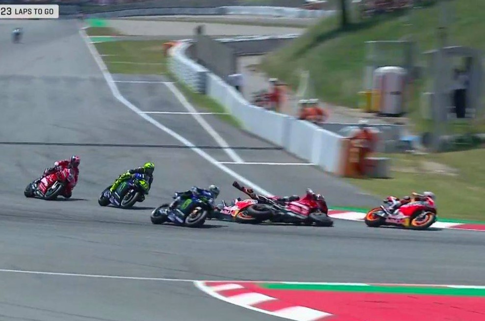 MotoGP: Lorenzo Bracelona 2019 crash rossi vinales dovizioso video
