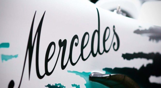 Mercedes v Nemčiji z jubilejno poslikavo
