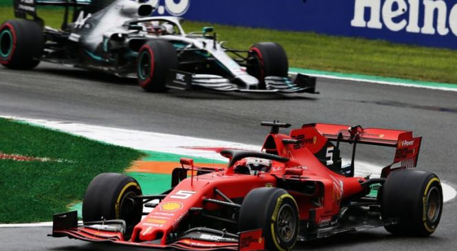 Vettel nezadovoljen s Ferrarijevo taktiko