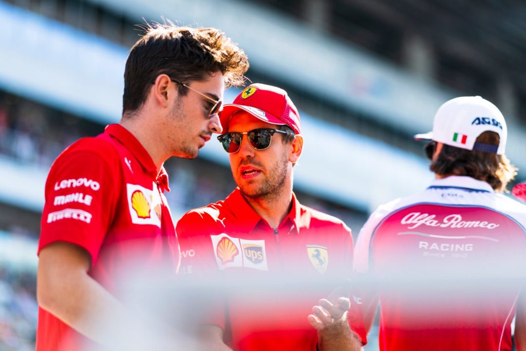 Sebastian Vettel in Charles Leclerc stopnjujeta napetosti v moštvu