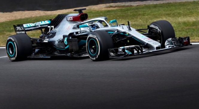F1: Mercedes znova na stezi