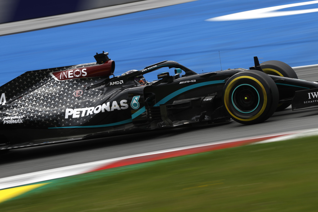 Ineos prevzema moštvo Mercedes