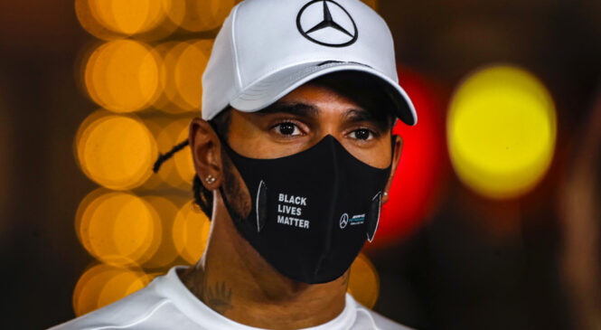 Hamilton prebolel covid, nastop v Abu Dabiju potrjen