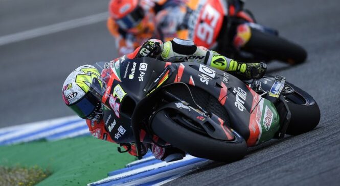 Espargaro bolj jezen na sodnike, kot na Marqueza