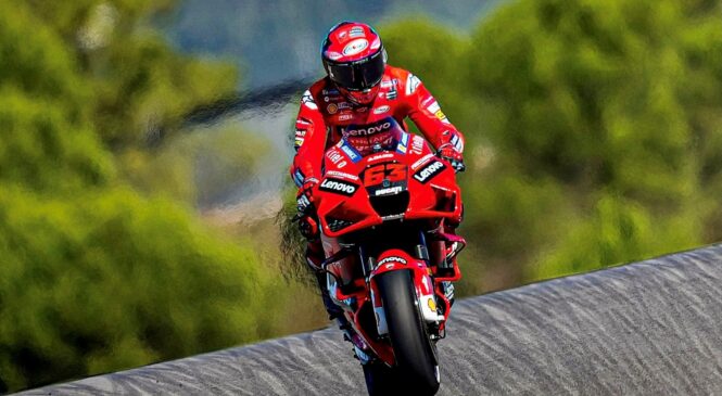 Bagnaia na tretjem treningu le tisočinko sekunde pred Quartararojem