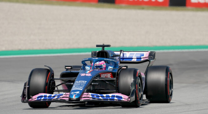 Alonso prvi dirkač s kaznijo za menjavo motorja letos