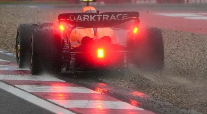 “Izbrisani” Norris osvojil najboljši štartni položaj za kitajski sprint