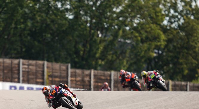 Komisarji podelili kazni zaradi tlaka v pnevmatikah, Marini do prve točke za Hondo