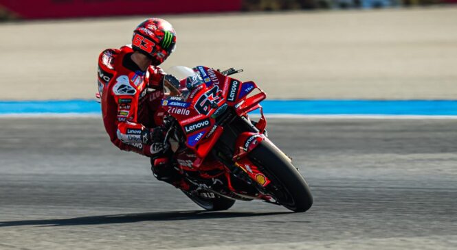 Bagnaia jezen na vodstvo dirke MotoGP zaradi napake pri rumeni zastavi