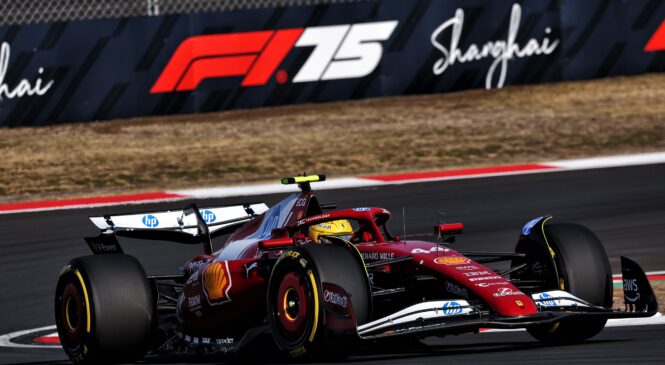 Hamiltonu sprint pole position na Kitajskem