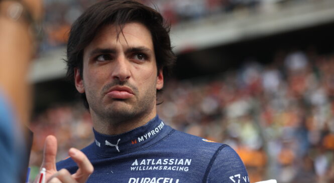 Sainz potrebuje “pet do deset dirk” da se odvadi Ferrarija in prilagodi na Williams