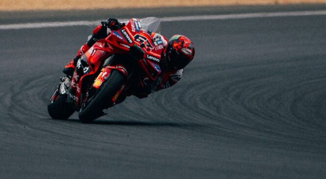 Ducati: »Motor GP25 je drugačen, a Bagnaia se lahko prilagodi«