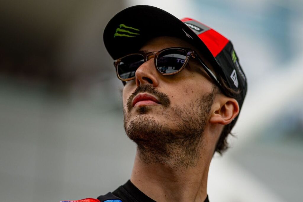 Pecco Bagnaia razočaran po padcu na dirki MotoGP za VN Velike Britanije 2025
