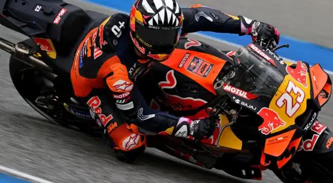 Skrivnostne vibracije mučile Bastianinija na VN Tajske