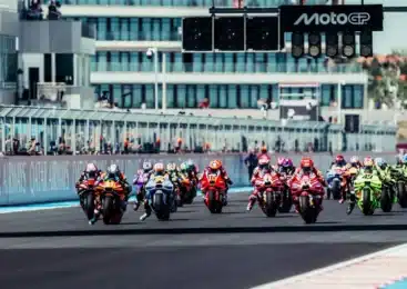 Marc Marquez po napetem dvoboju z Acosto na Balatonu slavil 100. zmago v karieri
